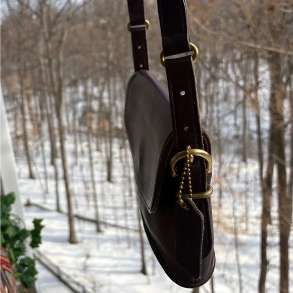 Vintage Coach Equestrian Small Flap Bag | Glovetanned Leather | 9801 | 1997 USA - Picture 12 of 16